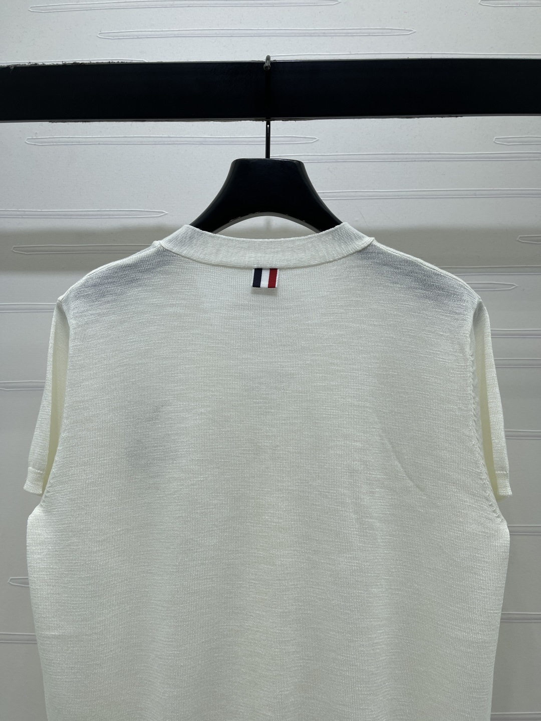 Women's short sleeves